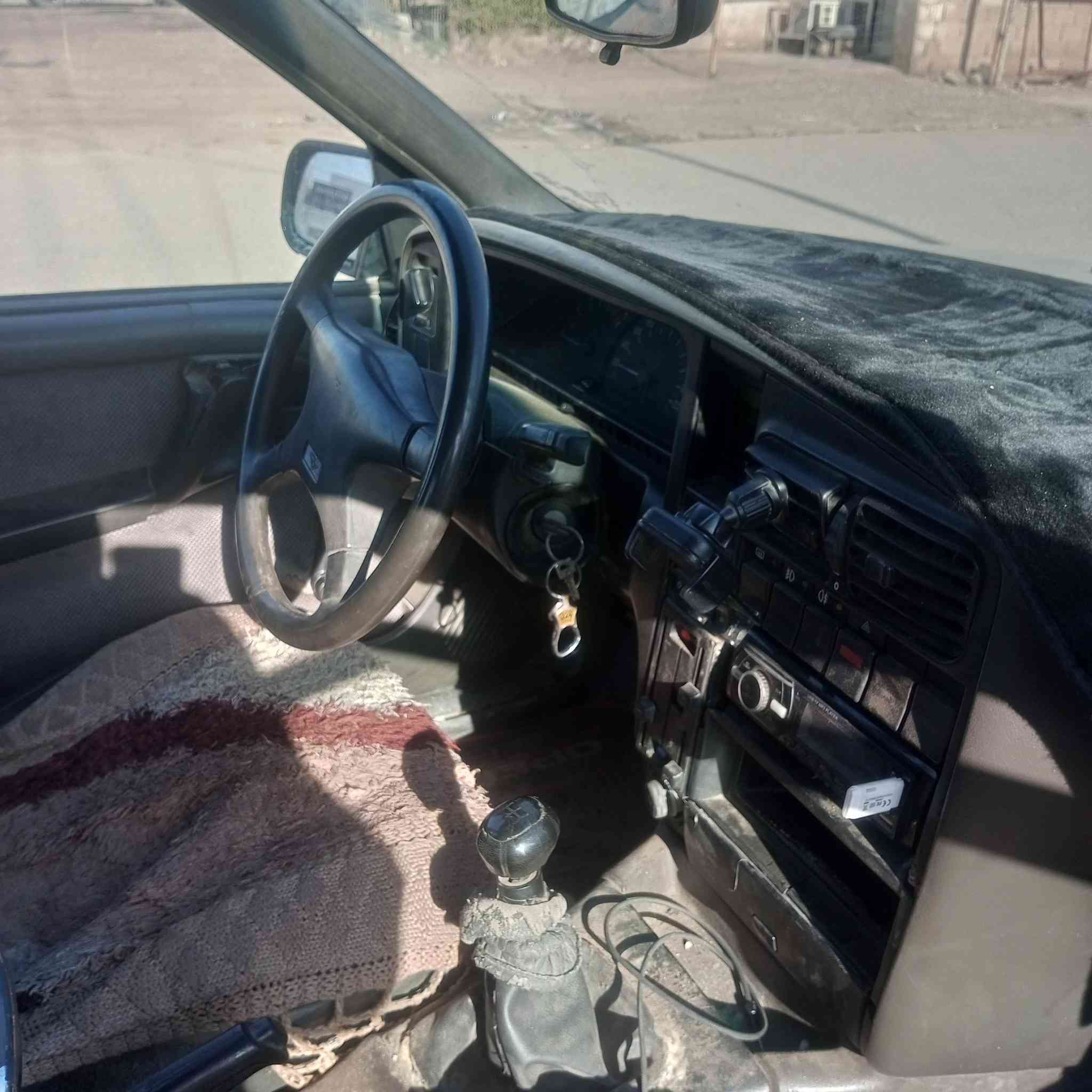 أوبل اوميكا 89مكينه 20سياره رقم ديالى سنويه ساقطه تحويل مباشر سعر 25وبيها مجال مكان  ديالى خان بني سعد ***********
