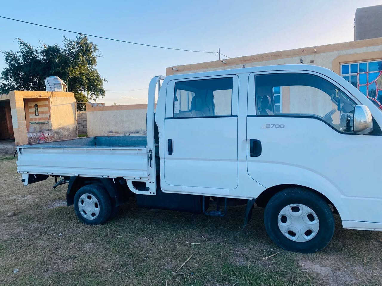 السلام عليكم سياره للبيع دبل قماره مكفوله كفاله عامه رقم بابل سنويه مجدده 2026 ملاحضه الموشراي لا يتصل سياره جديده خير من الله اتصل ***********
