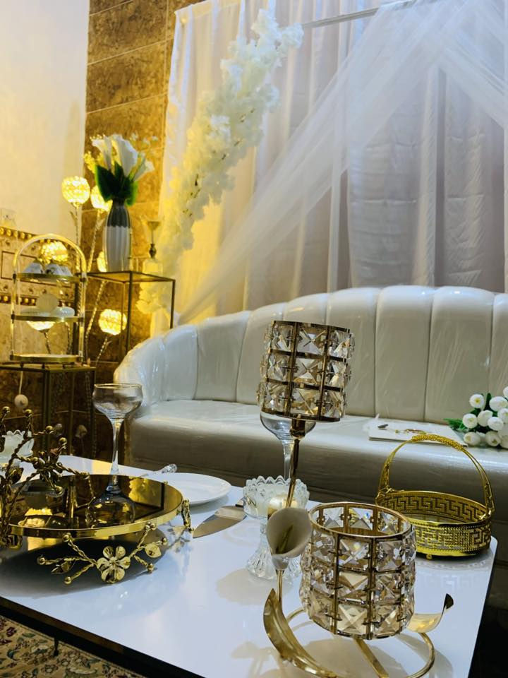 لعدم التفرغ
الكوشات للبيع 
***********
