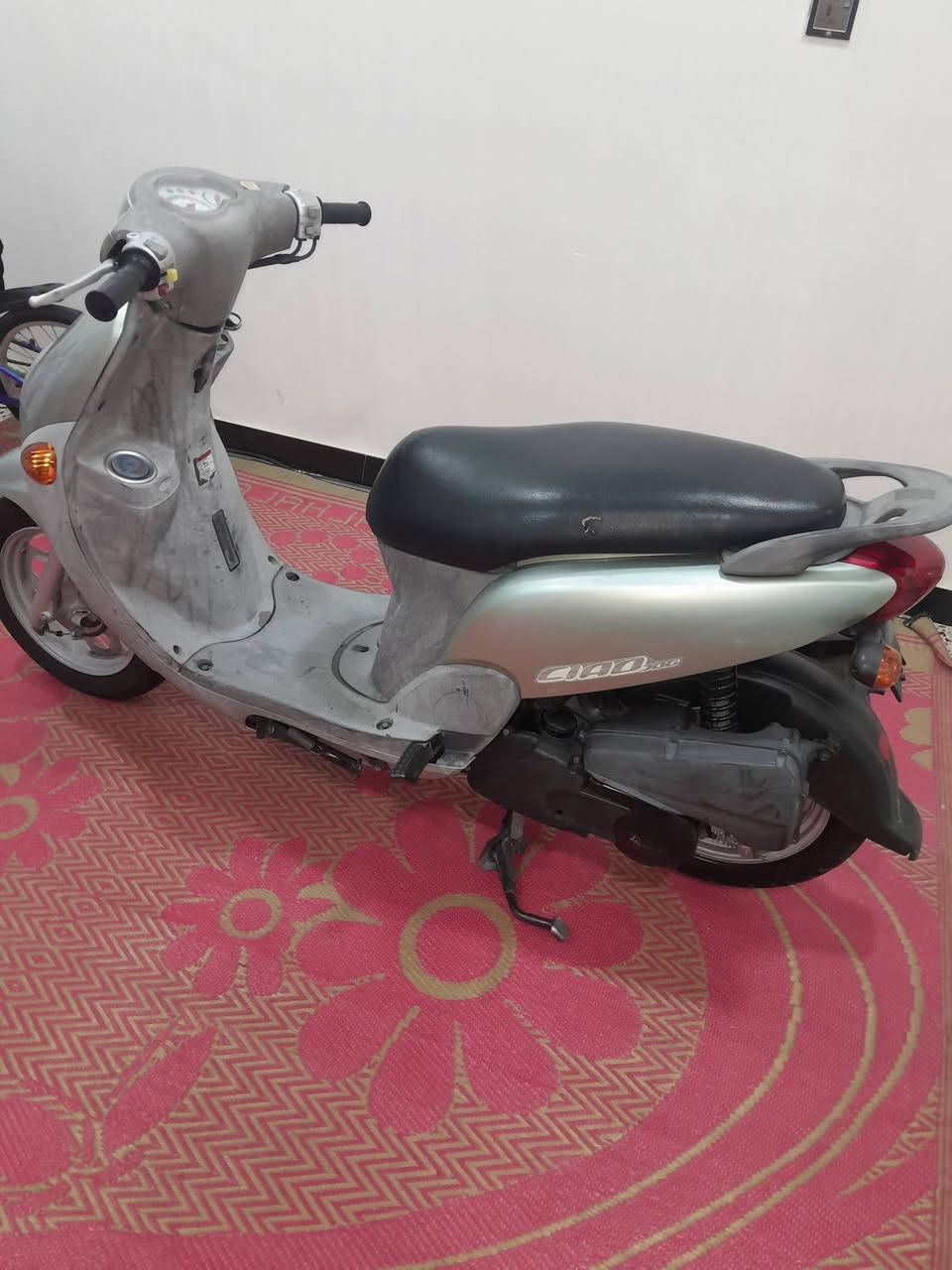 فله للبيع دراجه وكاله المكان بغداد مدينه الصدر  السعر 900 وبيه مجال قليل ***********
