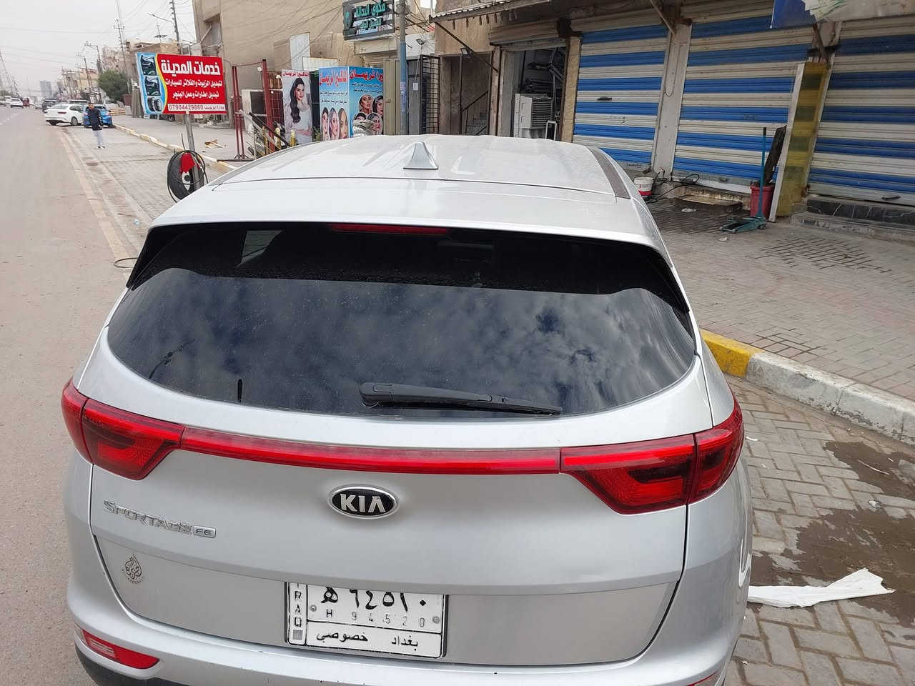 سبورتج وارد امريكي موديل ٢٠١٨ رقم بغداد باسمي 
حادثها واضح بالمنشور والسونار وصور امريكا  هم موجودة بالمنشور ورقم الشاصي مصورة الك 
محرك ٢٤٠٠ 
موصفات نص فول 
لونها سلفر
اخوان كلشي واضح كدامكم

مكانها بغداد الغزالية
للاستفسار ***********
