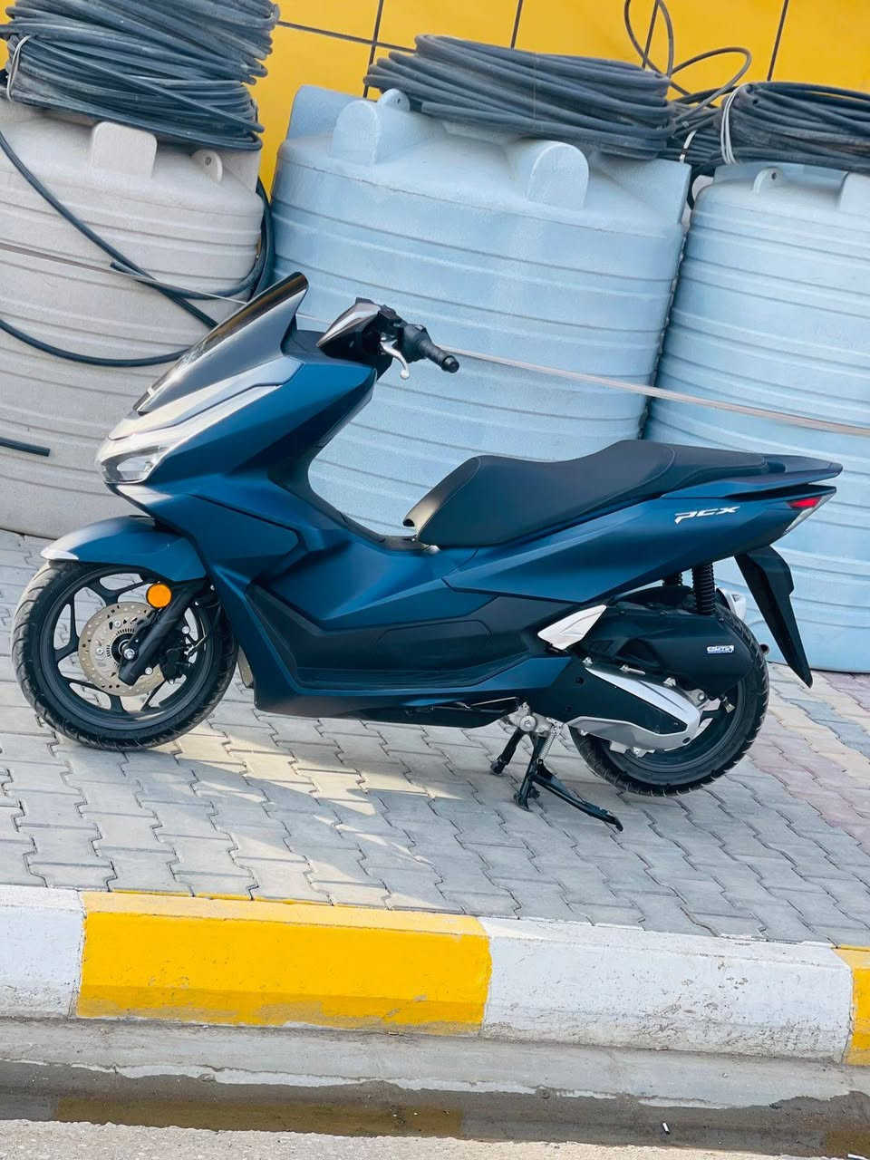 دراجه لبيع بي أسي إكس اجيل 5 رشط كفاله عامه صاله رقم الهاتف ***********مكانه واسط
