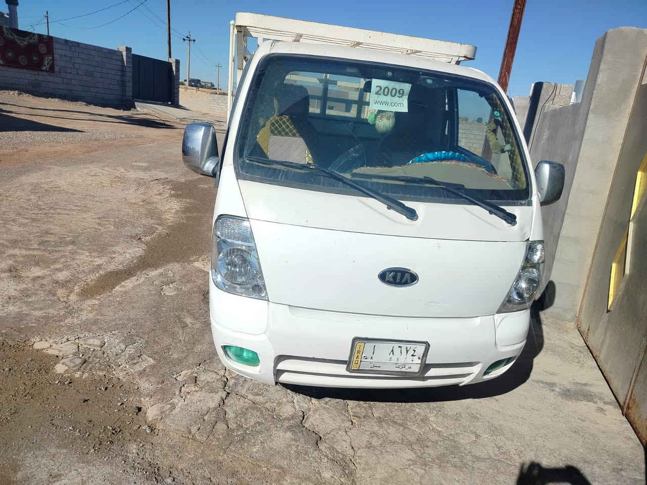 كيا حمل موديل 2008
رقم كركوك 

مكان ديالى 

‭٠٧٧٠ ٥٣١ ٧٧٢٦‬
