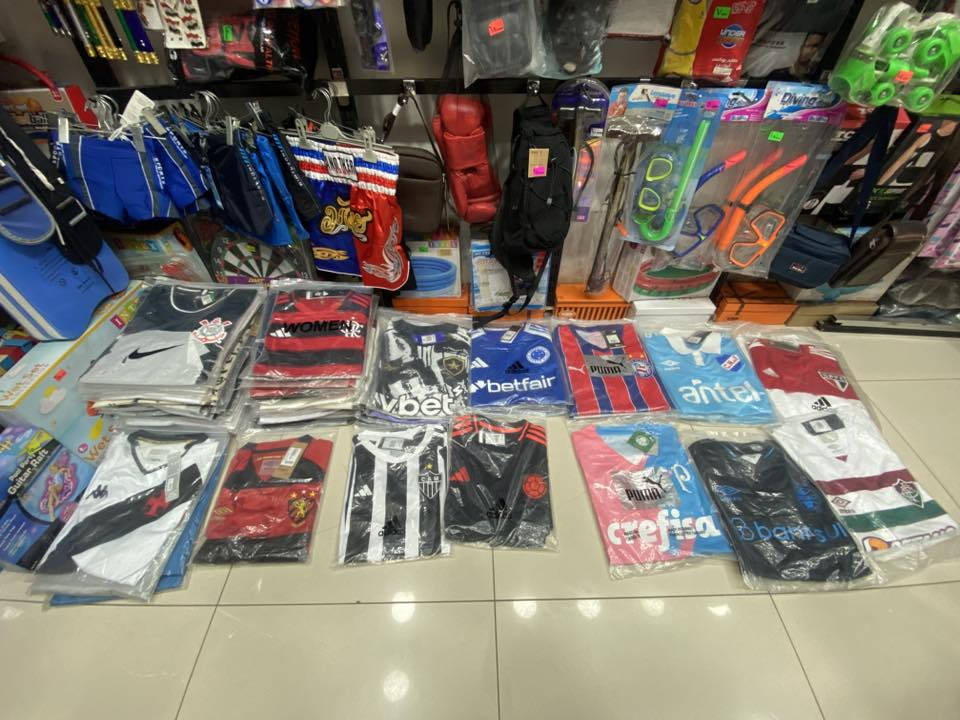 💚سلام عليكم 💚
البيع  للجادين   فقط وليس للحدايق والمواعيد الكاذبة مع  احترامي للطيبين  
❌دريس فقط  بدون شورت ❌
⚽️دريسات  اندية برازيلية ⚽️🇧🇷🇧🇷🇧🇷
🔴عندي  95 قطعه🔴 براندات ماركات معروفة اصلي صناعة برازيل وڤيتنام وتايلند سعرالقطعه 4000   واذا جملة   3500  
لحد يگلي ب3000وب2500 مشتريهن بفلوس ارخص من الفانيلة الداخليه  
مكاني بغداد المنصور  للتواصل ***********   وات   ساب
