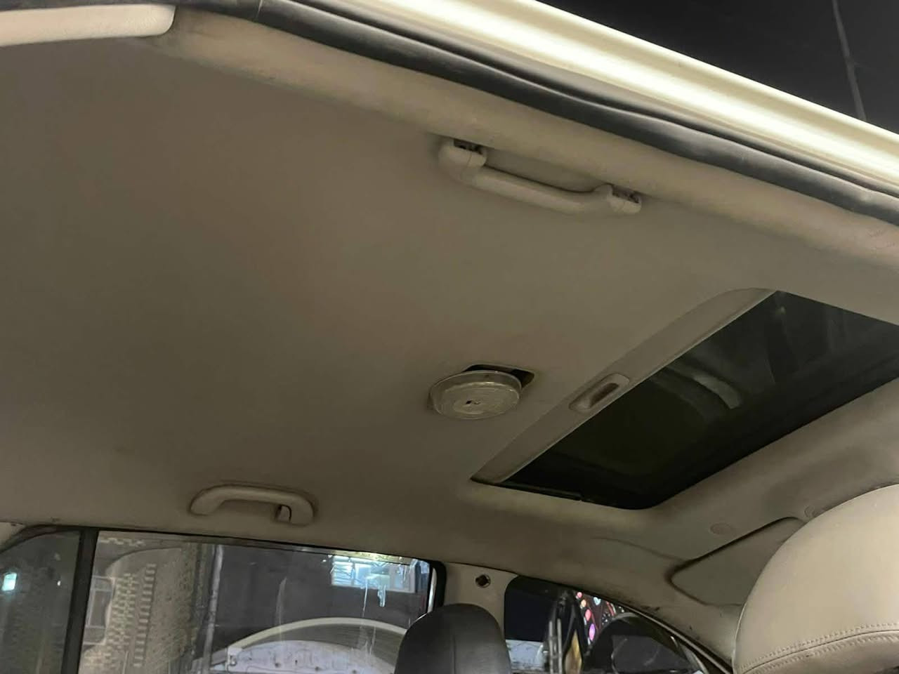 كيه كارنز 2012 ادوات ادوات ادوات السياره جديده غاز اصل  مكينه كير تبريد حداديه متومه شمالي شرط حاسبه
السياره جديده مال جناي 
فتحه كامره شاشه ويل كب مري شفط  
السعر 65$ المكان النجف 
الرقم ***********
