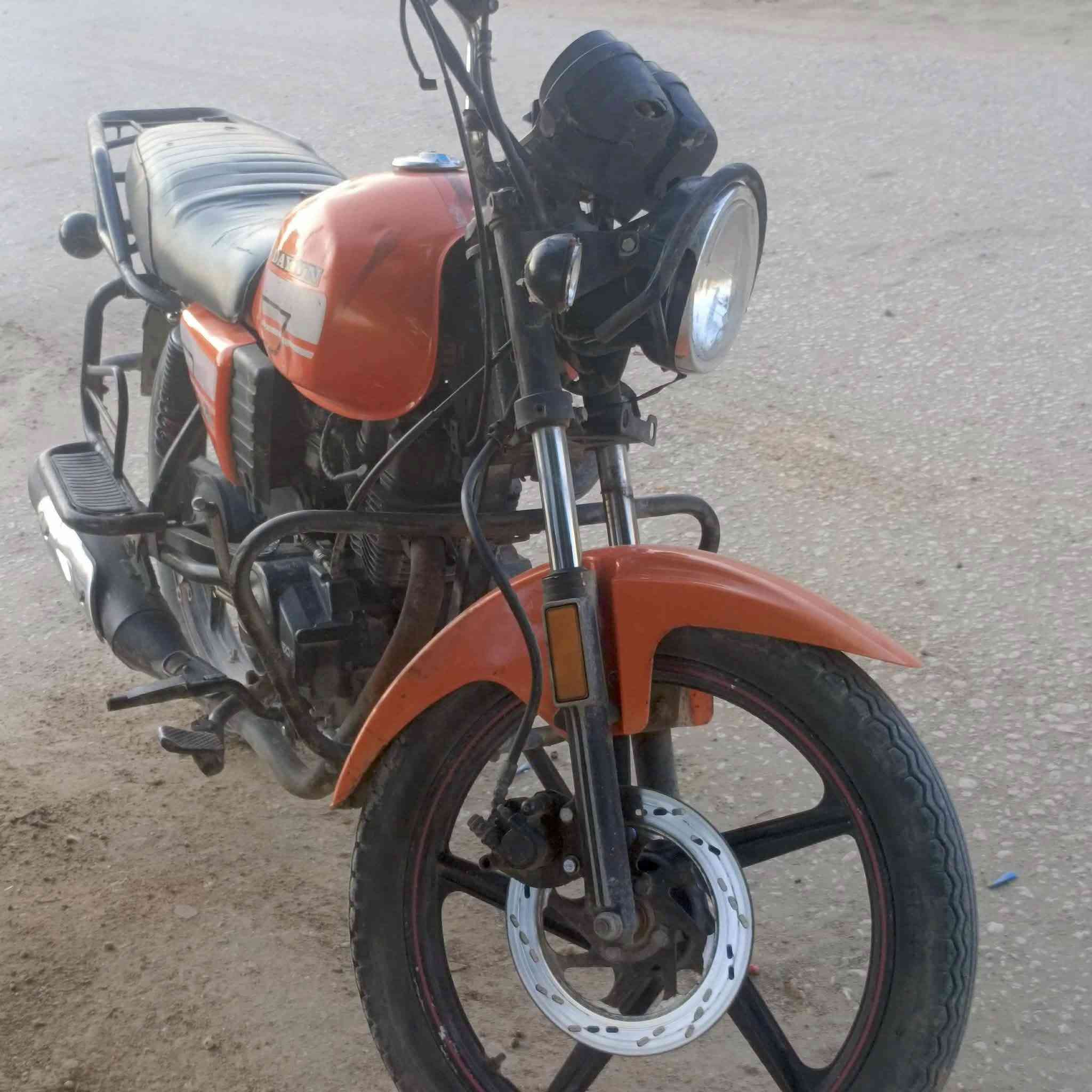 سلام عليكم 
دايون موديل 20 اصولي مراوس بدايون 23 واطي فرق
***********
