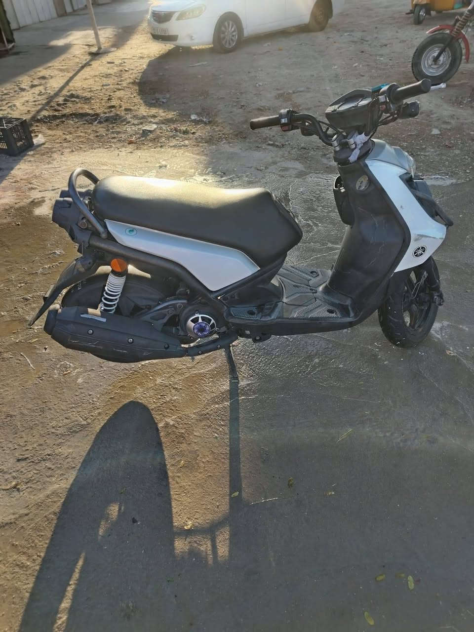 سلام عليكم دراجه كفاله عاما وضعيت الرمبه نازله صارلها ثلاث اشهر من نازله من الرمبة ا
اوراق كامله وتاريخ مكتوب الدراجه خير من الله السعر.   1400.    مبيها مجال. سبب البيع محتاج.    اتصل ودلل.  ***********
