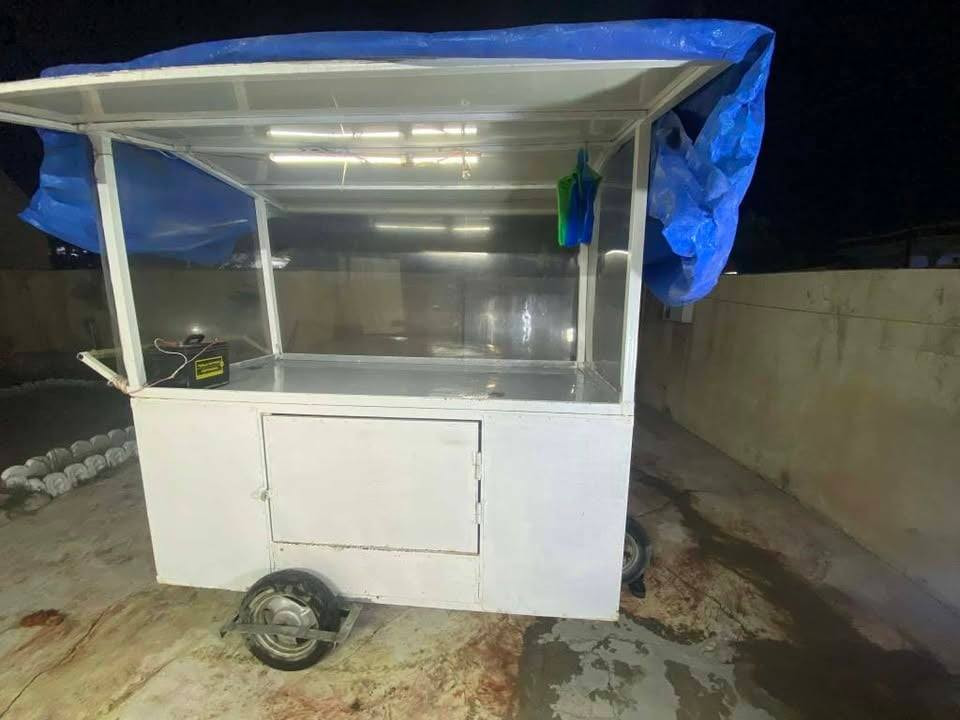 العربانة للبيع، كلش قوية والبودي مالتها كله حديد، ترهم لكل الشغلات. بيها مكان واسع ليجوة (خزنة) حتى تخلي بي غراض، طبعاً هاي تفصال (شغل يدوي) ومكلف تصنيعها 400 ألف. بيها گلوبات وترتيبات، كهربائياتها كاملة بس يرادلها باتري. كركوك, العراق


**إذا كنت صاحب هذا الإعلان وتريد حذفه لأي سبب، رجاءا أرسل رسالة إلى الدعم الفني**