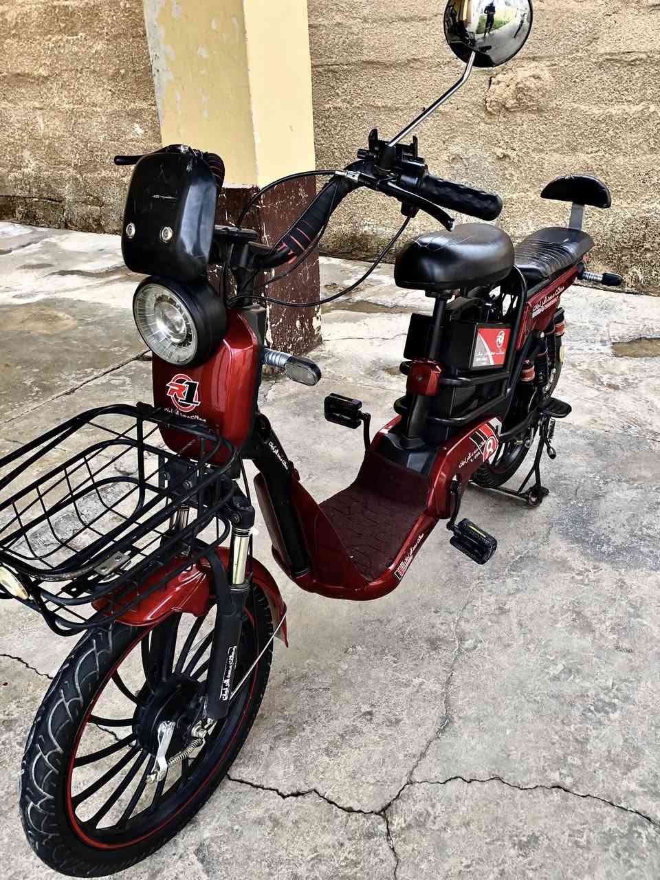 سلام عليكم اخوان بايسكل شحن 5 بطاريات الموطور جديد السعر 350 وبي مجال للاستفسار للرقم ***********
