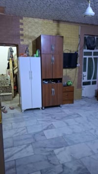 🏠 دار للبيع – فرصة مميزة 📍 الموقع: المشتل – بين شارع مدارس وزيدي 📐 الم...