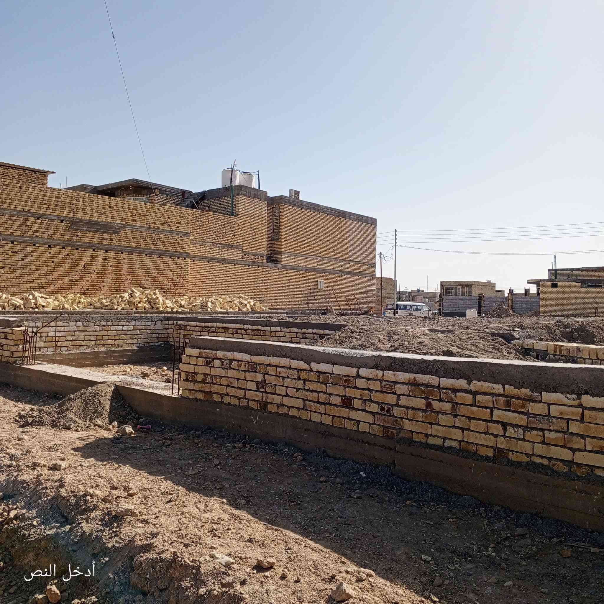 بتلو زراعي 180م بالشموع شارع 30 قرب مدينة العاب طعمة الشنون
داخل فرع خدمات ماء وكهرباء ومجاري
البتلو بناء جديد 2026 بناء درجة اولى مدفون وجاهز 
السعر 28 وبي مجال
***********
