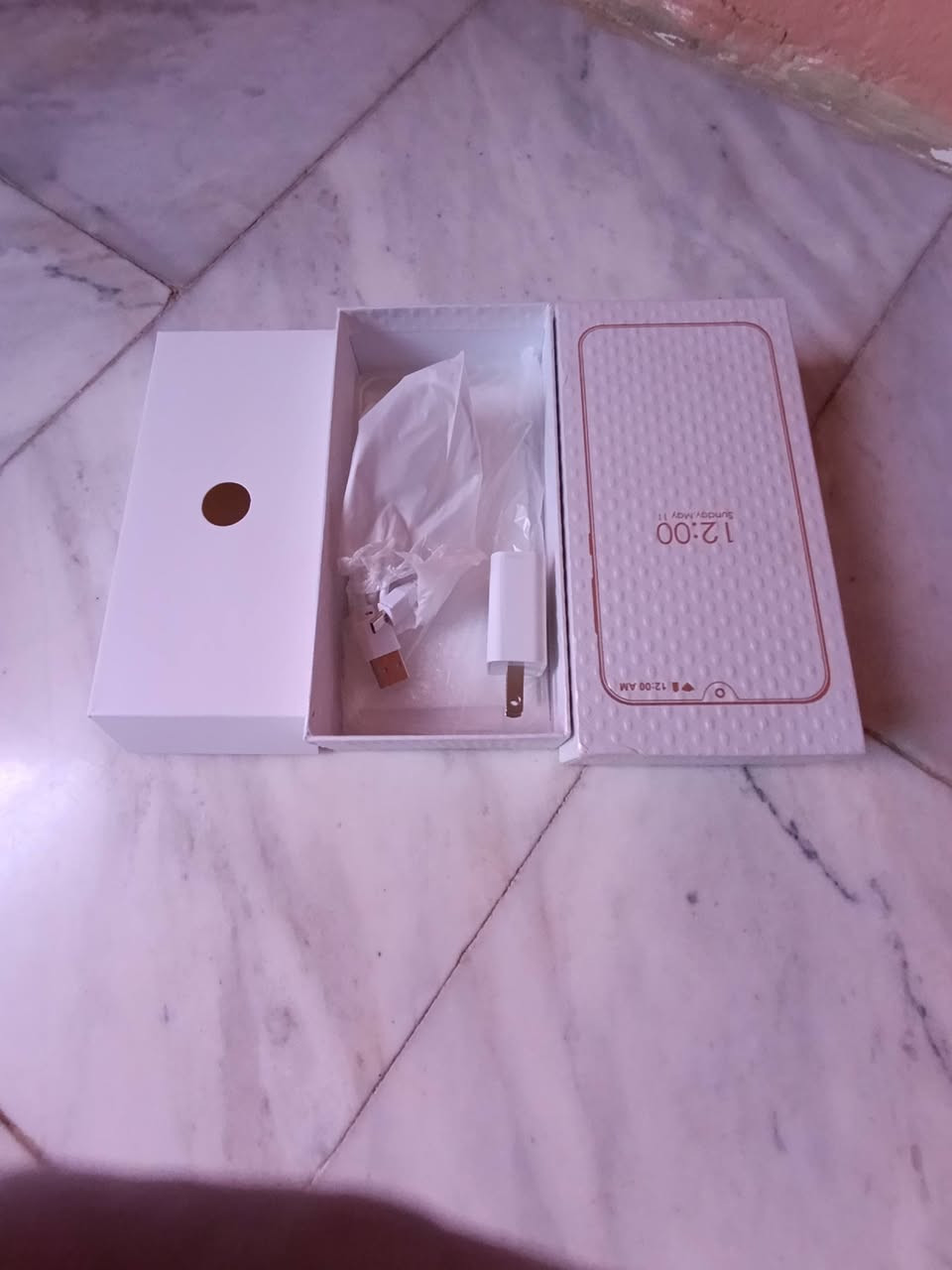 ايفون 16 نسخه الاماراتيه
ذاكره 512 جهاز كامل غراضه 

السعر 75الف وبيىمجال 

المكان /بابل / القاسم


**إذا كنت صاحب هذا الإعلان وتريد حذفه لأي سبب، رجاءا أرسل رسالة إلى الدعم الفني**