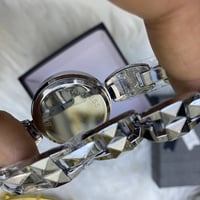 ساعه • ستيل • حافظة هدية