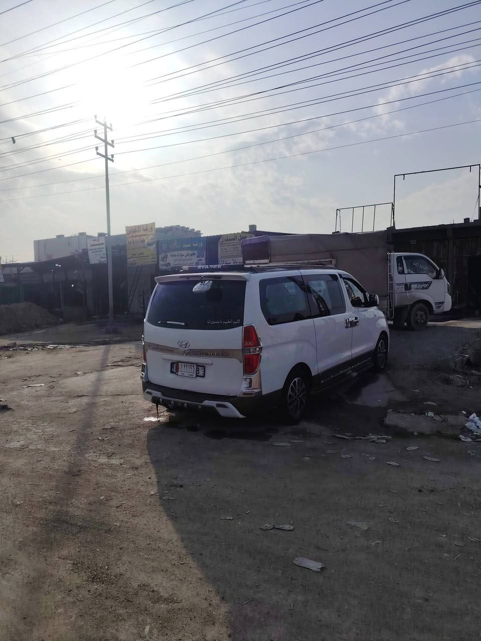 سلام وعليكم
للبيع ستاركس مديل 2017 
مكينه كلها بلاد  ما عده الدبلو مفطومه
فول مواصفات  بدون تنتات 
بيه بس جاملغ صفحت العبري الامامي
رقم الهاتف 
***********
العنوان البصره الكرمه  
سياره مال بيت عبري ماصاعد بيها 
ماشيه ٣٠٠ الف  
سعر 238 وبيه مجال
