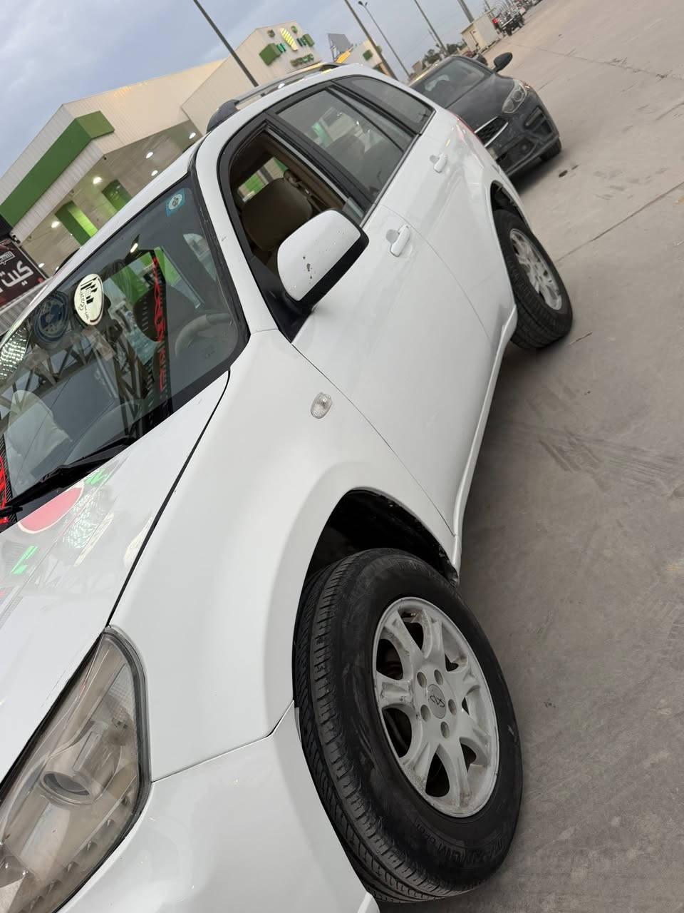 السلام عليكم
تيكو موديل 14  رقم بغداد مكانه كوت واسط
سنويه ل٣٠ رقم نكليزي
تحويل مباشر 
سونار يمك بالصور فقط جاملغ مبدل موجود الاصلي عندي 
كير محرك مكفولات
السعر ٦٤

***********
***********
