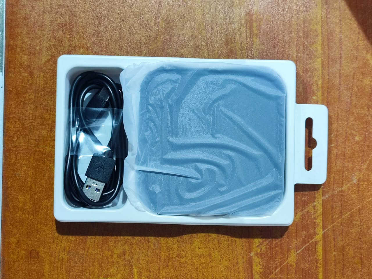 شاحنة Samsung لاسلكي
متوفر قطعتين 
السعر ١٥ للقطعة


**إذا كنت صاحب هذا الإعلان وتريد حذفه لأي سبب، رجاءا أرسل رسالة إلى الدعم الفني**