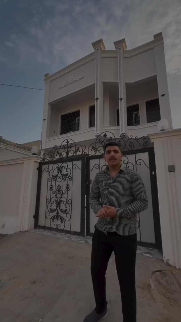 السعر صار ٩٨ مليون ❤️🙈فقط


**إذا كنت صاحب هذا الإعلان وتريد حذفه لأي سبب، رجاءا أرسل رسالة إلى الدعم الفني**