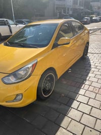 اكسنت للبيع موديل 2015 مدينه GLi بيه دوس ثنين او جاملغ  بدون دواخل الس...