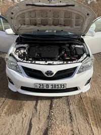 للبيع كورلا ٢٠١٣ خليجي مكفولة كفالة عامة من صبغ من بارد من محرك ماشية ...