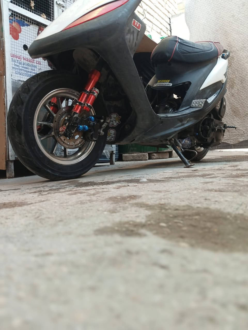 سلام عليكم حبايب ماكس عدله للبيع 2007 بلاديه نصبه مثل ما بل صور شلعه تشك الكاع معدلها يخبل مزوده تزويد خارجي عنوان كربله
شيال مكينه 💙
يدات رياضيه 💙
قبق فلاوين 
صدر امامي رياضي 
وياله رياضي 
كلجات wf 
صالنه fm وبلاديه موجوده 
الرقم  ***********  
سعر 650 بل عافيه عل ياخذها
