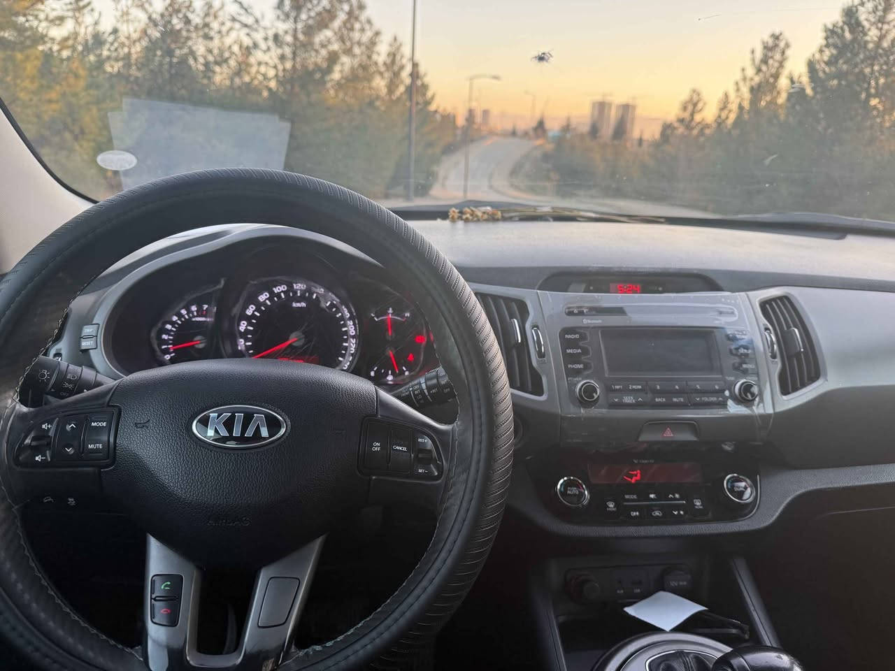 Kurdish 

کیا سپۆرتاج 2014 خلیجی 

 فول مواسەفات

بەصمە ✅ پانۆراما ✅

کامێرەی دواوە 🎥

 AWD حاسەیە /دەبڵ ئەکسل

کوشن کارەبایی / ئاوێنە کارەبایی
                                     
                                          ویل کرۆم /  دەبڵ گێر

تحديد السرعه (کۆنتڕۆلێری خێرایی)
                               
سەیارە زۆر خاوێن و بێ مەسرەفە

سەنەوی تازە هەتا 2029

بۆیاخ یەک پارچە 

زۆر مەزبوتە و جوانە و بێ هیچ کێشەی
بە شەرتی گێڕ و مەکینەی 

📍 شوێن: سلێمانی
📞( ***********) السليمانية, العراق
