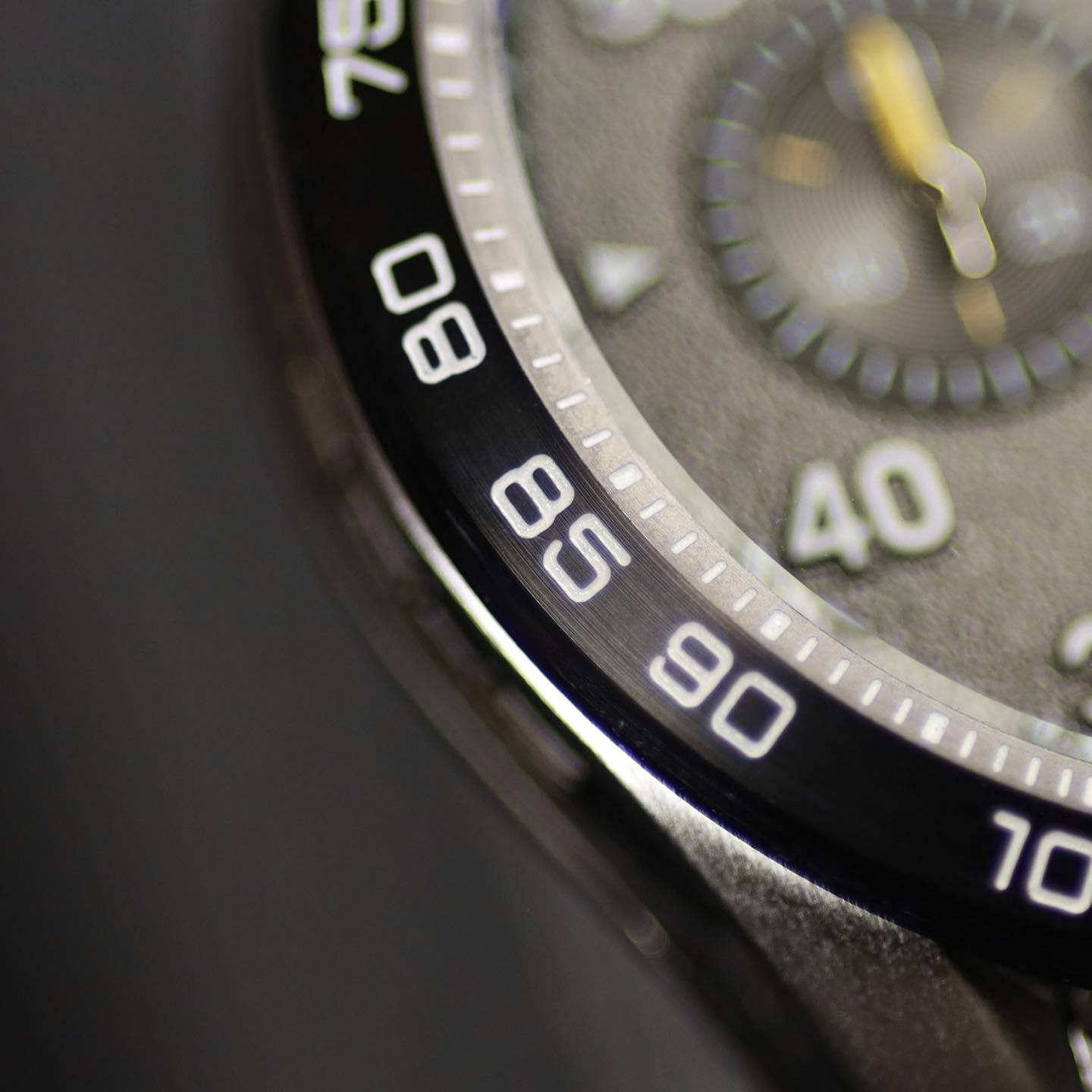 Zain_Pazaar
ساعة رجالية ماركة  CARRERA (PORCHE DESIGN)

المواصفات
.اللون فضي مطعم باللون الاسود
.المينه بتصميم حجري رصاصي اللون
.جميع السناتر شغالة
.كرونوغراف
.stop watch 
.المعدن ستيل بالكامل
.ضمان سنة
.تاريخ يومي

السعر:55.000

يوجد توصيل لجميع محافظات العراق
(التوصيل من يوم الى ٣ايام)

للإستفسار:***********
او مراسلة الصفحة
♦️التصوير داخل الصفحة تصويرنا

#ساعات #رجالي #توصيل #f #اكسسوارات #العراق #m #a #ملابس #ماركة #tiktok #instagram #fashion #facebook #تجميل #أناقة #هدايا #هدايارجاليه #هدايامميزة #ضمان #hublot #followforfollowback #explorepage #ex #explore #share #like #instalike #save #money
