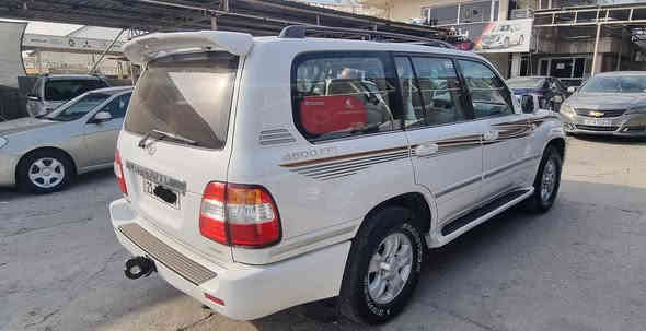 مونيكا ٢٠٠٦ فول مواسه فات بی بوياغ ده عامي بۆ ده عامی به شه رت سه نه وی و ره قه می تازه يه چوار تايه ی ده لوبی لوكی له ژيره ٢٣٠ هە زاری هە قیقی رۆشتوە
***********
