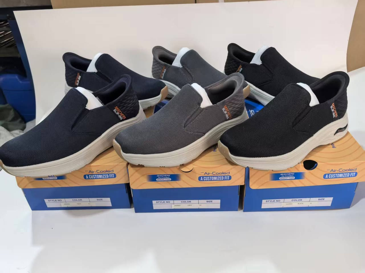 أحذية سكجرات درجة اولئ سوبر ماستر
قياسات من 40 الئ ال45 قالب ستندر
السعر خاص للتواصل جملة مفرد.
*********** محمد السيد يوجد توصيل جميع محافظات العراق
