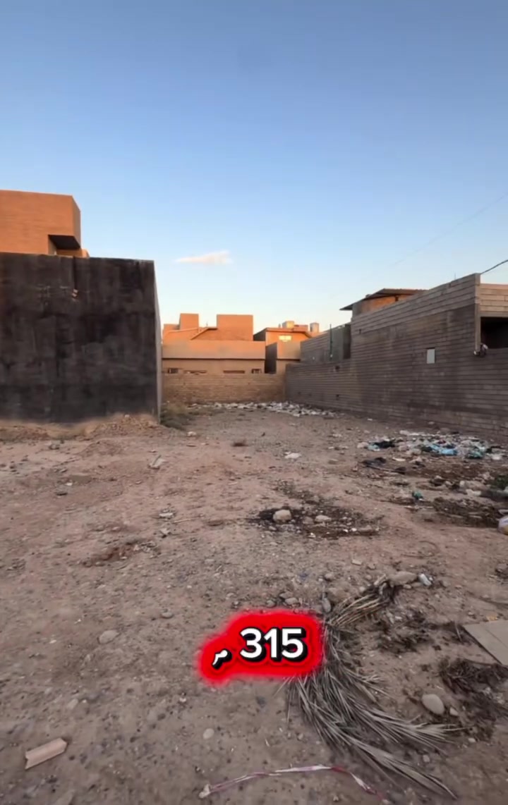 سلام عليكم متابعين مكتب دار الامان 🏠
قطعه ارض للبيع 🔥
العنوان 📍الديوم ال ١٤ الف 
المساحه : 315 م وجه 10.5 ونزال 30 وشارعه 15م
رقمها : 901
السعر : 80 مليون وبي مجال للشراي 
اتصال : 
***********
