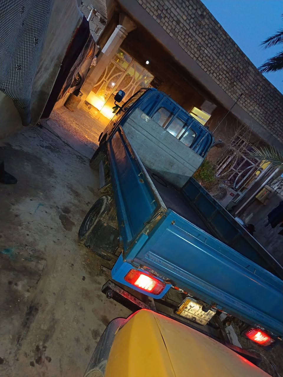 سلام عليكم كيه فنتيره
مديل 97

تك قماره

كير مكفول ومحرك بي خيط بخار وكسن بي صوت ولباقي كفاله عامه شاصي مكفول كهربايه كله شقاله مكان سياره بغداد لمعامل لسعر 48 وبيه مجال بصيط لسفسال على هاذه لرقم ***********
