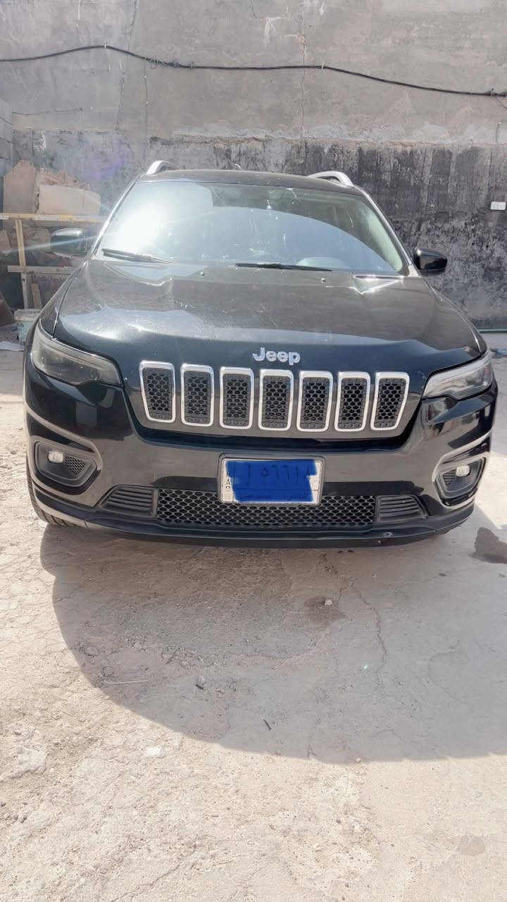 جيب ٢٠١٩ بصرة ( لاتيتيود ) ٤ سلندر ٢٤٠٠ مكفولة من الضربة والصبغ السعر ١٣٨$ هذا رقمي الشراي يتصل ويدلل ***********

