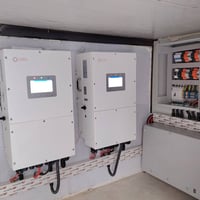 منظومة طاقة شمسية • بطارية 15.5kW • حي الجامعة