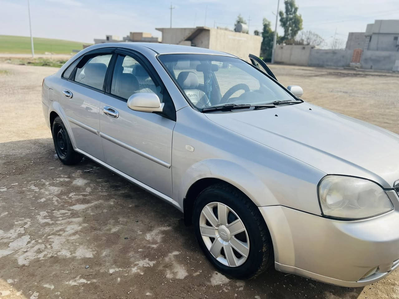 السلام عليكم

اوبترا سلفر كير عادي موديل 9 رقم أربيل مسطرة سنويه 29
قطعة وحدة صبغ جاملخ الخلفي.بيها امكان بارد بسيط/ محرك وكير شرط. مكان سيارة موصل ايسر 
السعر 77 وبيها مجال للطيبين 
استفسار *********** /***********
