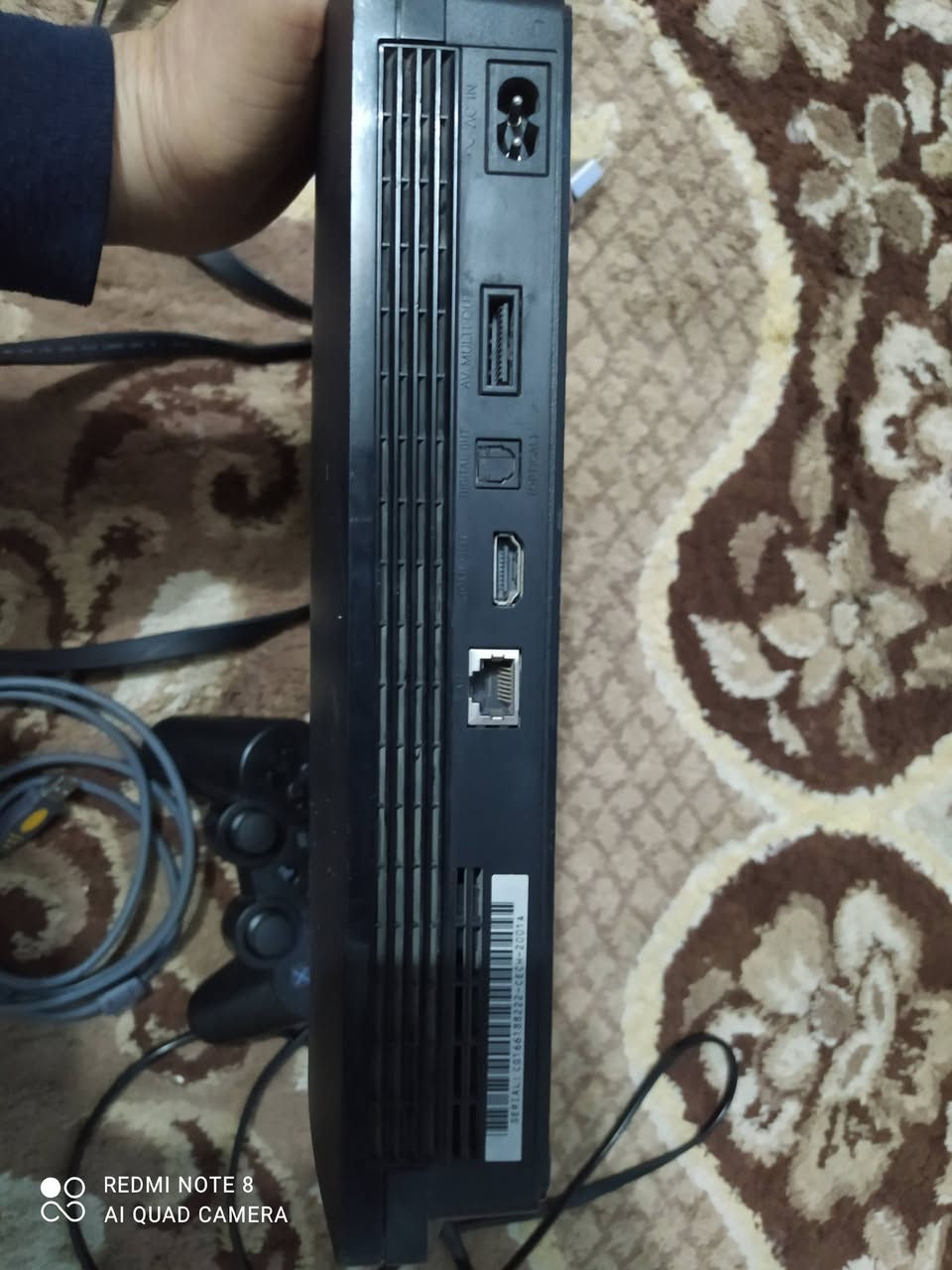 بلي 3 للبيع نضيف أو مراوس بجهاز
ملحقاته كامله 
بيه العاب
 كل اوف ديوتي
قراند 5 
بيس 
وبعد بيه 
جوستگ وحده وياه 
سعره ١٠٠
واسط زبيدية ***********
