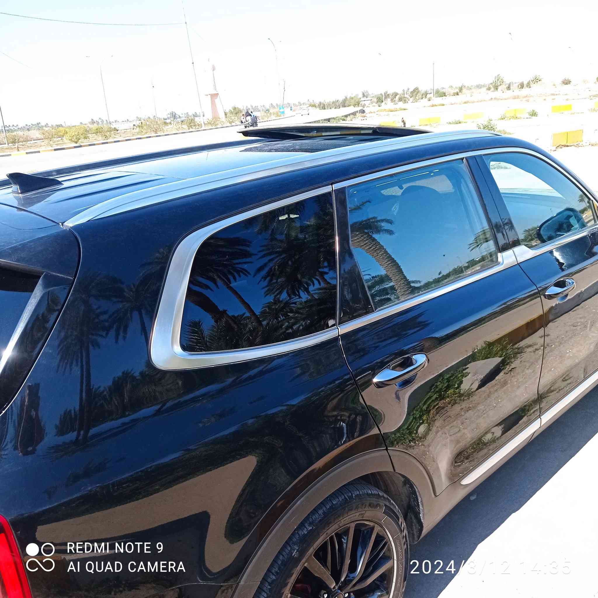 السلام عليكم..
للبيع تولرايد موديل ٢٠٢٠ اعلى فئه برستيج sx فول مواصفات 
رقم اربيل الدولي الجديد
حادث سطحي نصف چاملغ امامي وشبر بالبنيد بدون دواخل او تبديل 
مكان السياره بابل الحله
السعر ٢٧٠ وبيها مجال
واتساب ***********
