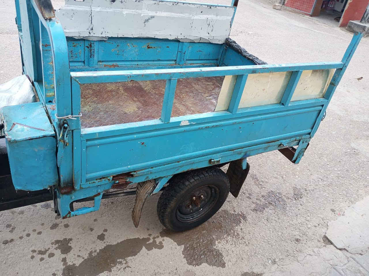 سلام عليكم ستوته للبيع اوراق ستوته شوفت عينك تمشي وكلشي مابيه مكينته كلش حلوه ناعمه  سعره 750وبيه مجال  للشراي الرقم ***********الخاص مفتوح واتساب مفتوح شراي يدلل
