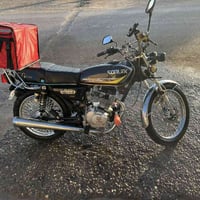 للبيع موديل 21 محدثه نضيفى السعر400 07737964707