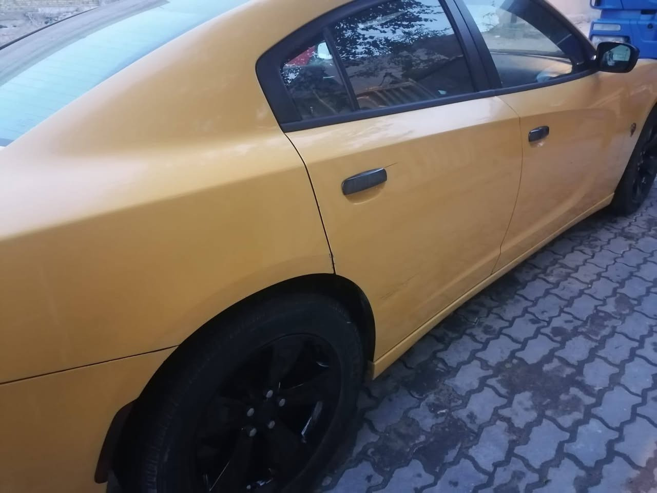 جارجر SXT تكسي اصل مديل 17 
1-مكينه وكير توني شاديهن  3/600

2- تخم تاير 

3- منضومه تبريد جديده 

4- حداديه جديده 

5- كشان حضن 

6- منصومه بلاديه لايتات اوزون

7- اخو المكفول 

للبيع مستعجل مكاني البصره 

***********
