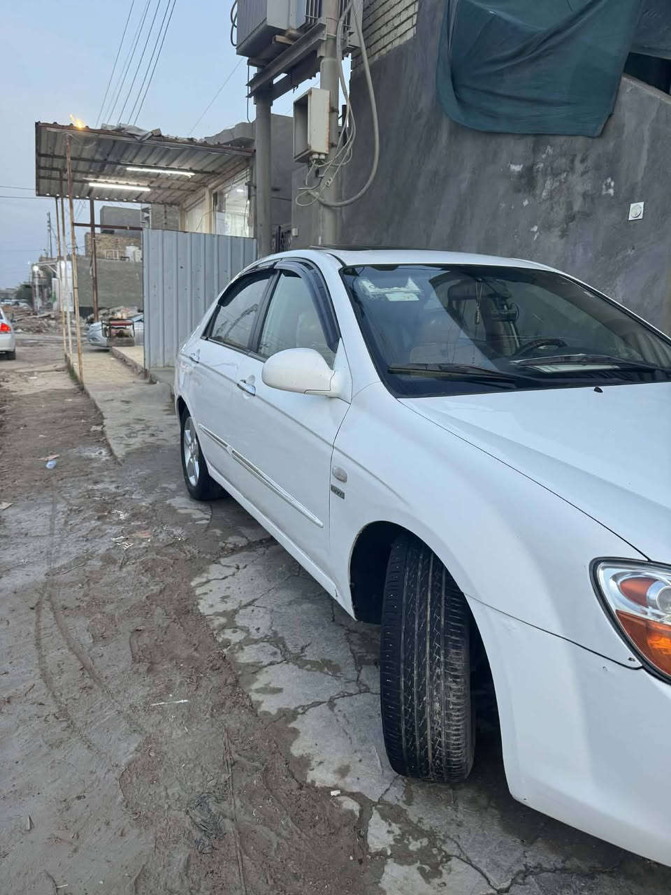 ياالله
السلام عليكم 

كيا سيراتو گولد فول مواصفات موديل 2007 رقم بغداد الماني كفاله بدون حادث بدون دواخل بيه تعمير الهلالات الخلفيه والدوس اثر خياس وبيه تقريباً قطعه ونص صبغ كير ومكينه خير من الله السياره فتحه كشنات جلد بلادي كش السائق والعبري تدفئه تبريد ثلج تدفئه حمام منظومه كامله بالكارتون تدفئه وتبريد السياره كولش نظيفه داخل وخارج تخم تاير جديد باتري جديد حداديه عايزه ترتيب والباقي شوف العين والشراي بي خير ويدلل 

للاستفسار خاص او واتس او اتصال باليعجبك 

*********** بابل
