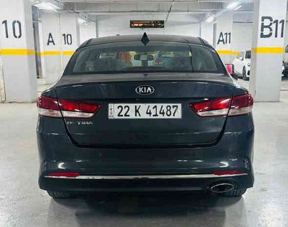 السلام عليكم
من رخصه الادمن
 كيه اوبتما وارد أمريكي
حادث السياره قبق الجنطه
السياره ليبل واحد 
بدون ايرباك 
مكينه وكير كفاله
صدر أمامي خلفي جديد
ويلكب كروم 
باتري جديد
مكينه 2400
مواصفات السياره:
تحكم جهتين
شاشه كامره
تبريد بيانو 
رقم أربيل جديد
تريد وكاله تريد تحويل اني حاظر
السعر 122 وبيها مجال
مكان السياره 
بغداد الشرطه الخامسه 
***********
