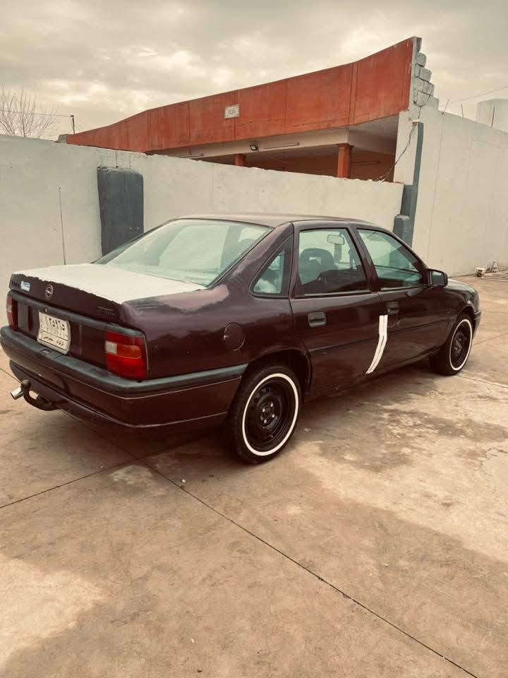 سياره للبيع اوبل 18 مستعجل للبيع عنوان كركوك سياره رقم كركوك تحويل عن وكاله مقفوله كفه سعر20 اتصل على رقم الموبايل ***********
