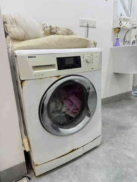 غسالة للبيع بيكو شرط الشغل السعر ١٢٥ بيها مجال ***********
