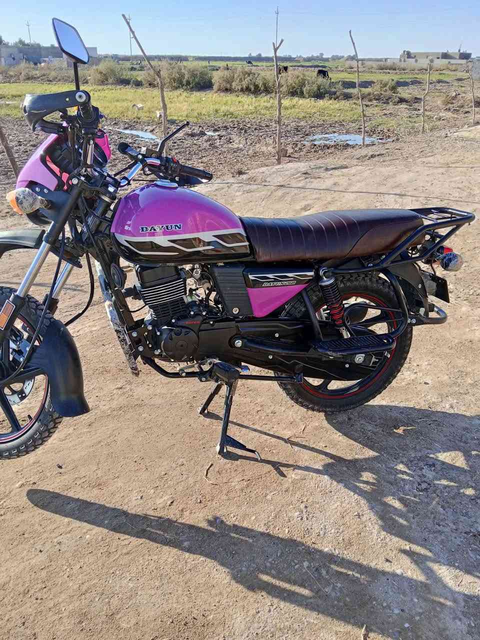 سلام عليكم دراجة دايوان مديل 23للبيع دراجة جديده 
زيرو احله من الصوره مكان ميسان علي الشرقي ***********
