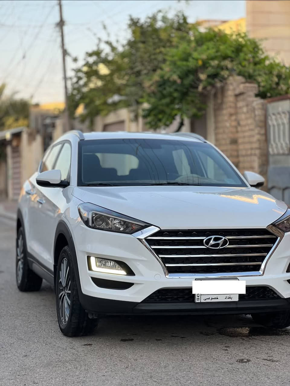 توسان موديل2020
خليجي
مكفولة كفالة عامة
فول موصفات 
بصمة 
كراسي كهرباء
محرك 2000
ماشية 85 الف
رقم بغداد
تحويل ثاني يوم
مكاني الرمادي
السعر /20 الف دولار
الرقم /***********
