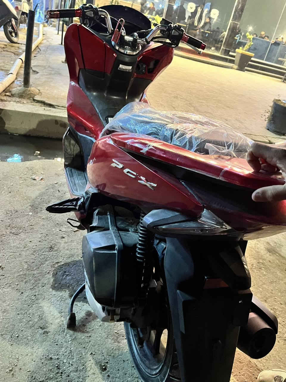 السلام عليكم psxجيل ثالث بصمه ٣دكم 
محرك ١٢٥تخم تاير قبل أسبوع شديتهن مكفوله ماشيه 51السعر ١٢ونص وبيه مجال 
***********
