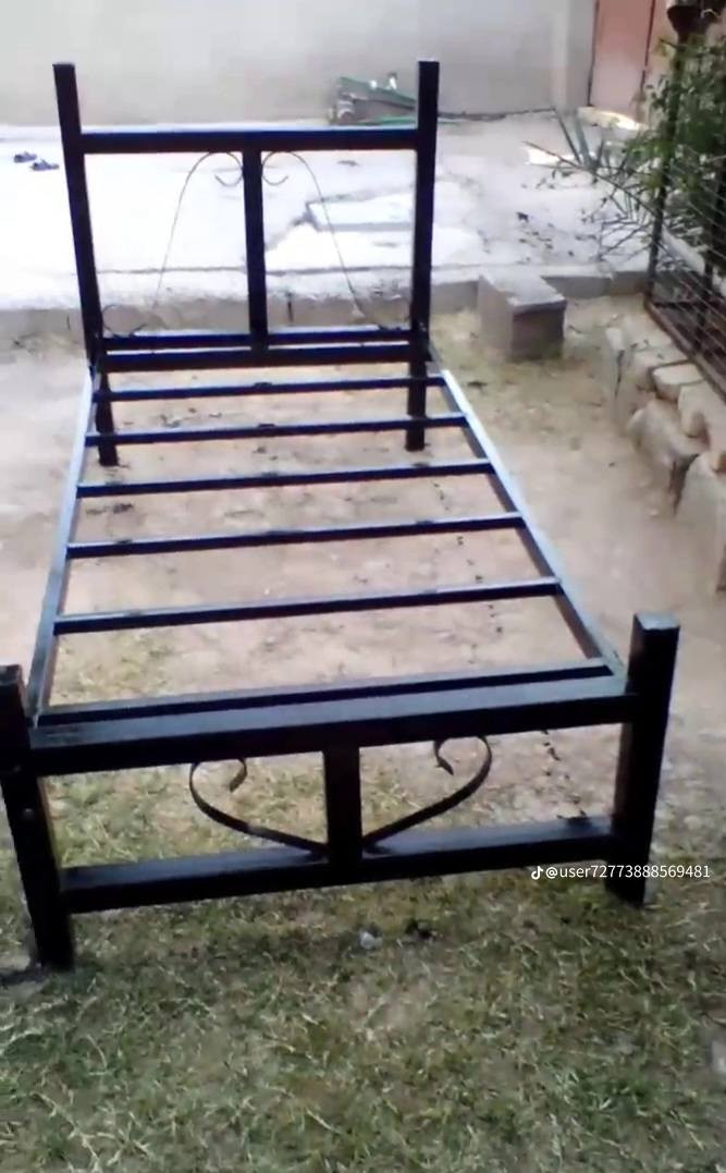 ياالله 
سلام عليكم عمل جميع نواع جرابي الحديد وبجميع موديلات والطبلات وكراسي من حديد ***********ها
***********واتساب
