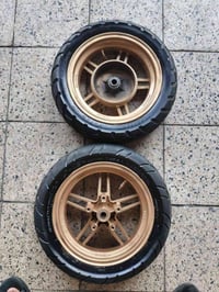 للبيع  ويل كب سكنس فحل ولد ونثية  هوه وتايراته مكفول من العواج  سعر 16...