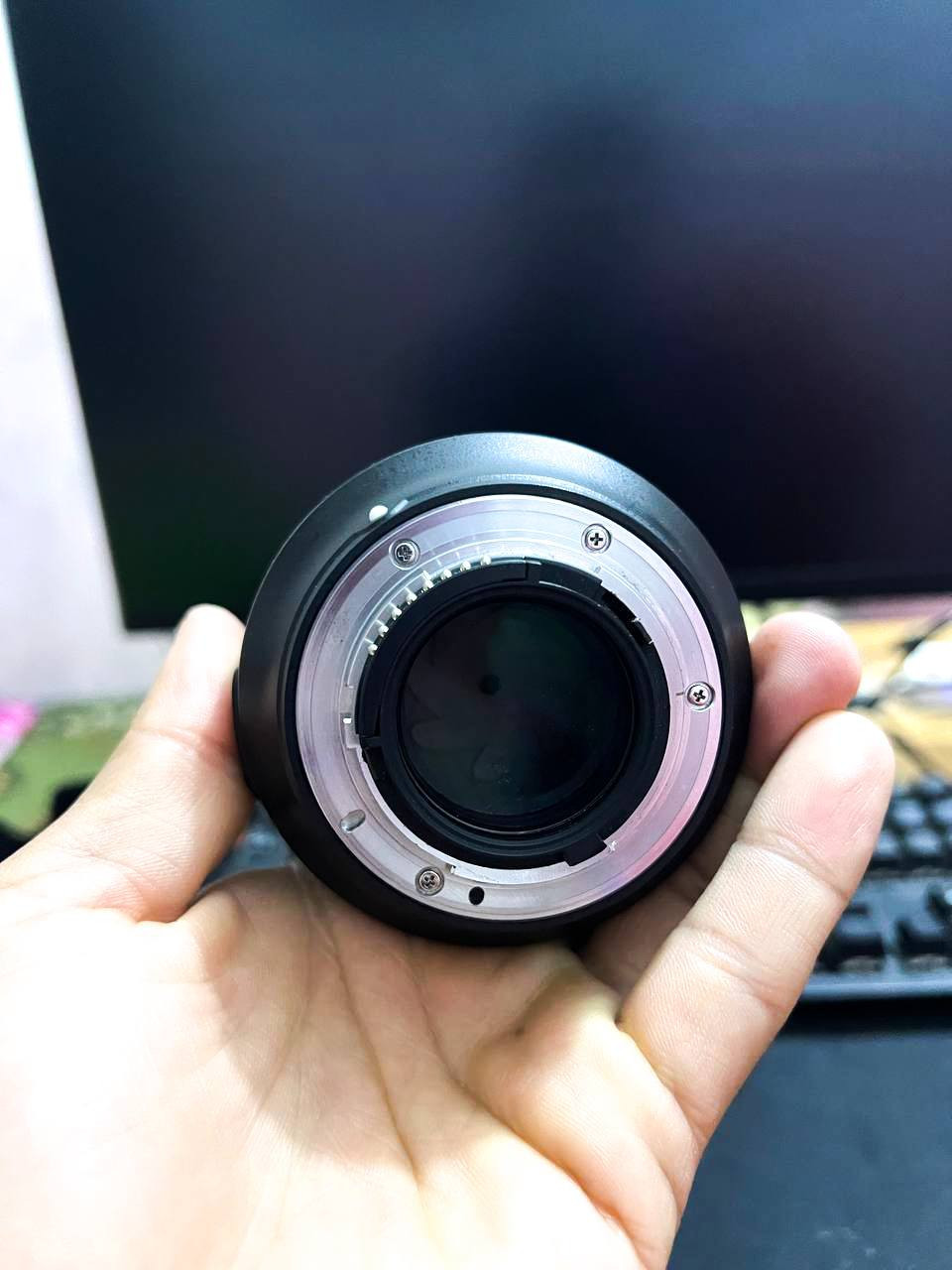 عدسة نيكون 85ملم  1.8 فئة G 
نظافه وشغل مرتب 

واسط قضاء الحي 
*********** بغداد, العراق
