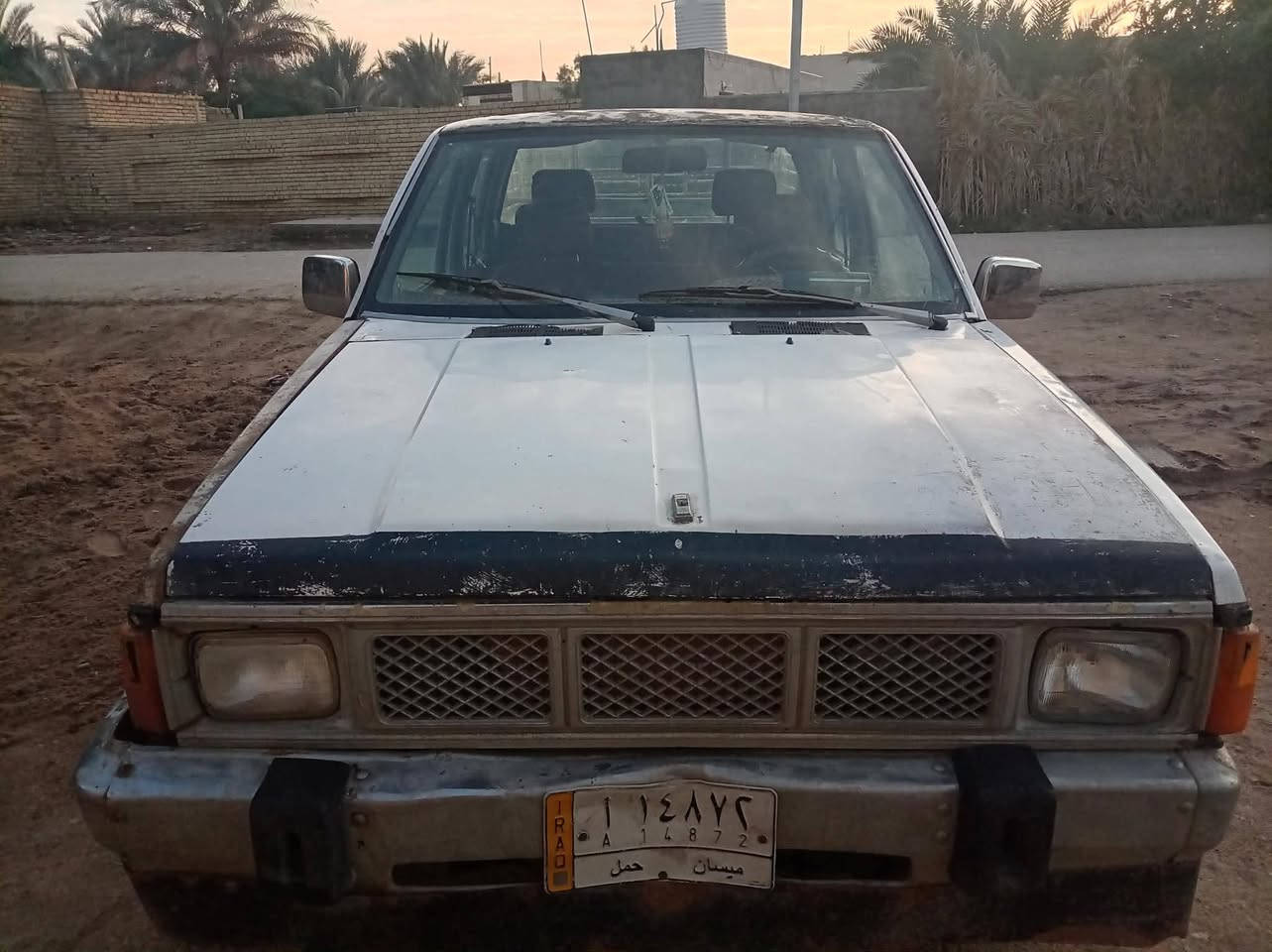 مكلف بل نشر نيسان شوف العين مكفوله عيب شرعي مكينه وكير جدد شاصي كفاله حداديه جديده بأسمه هو المالك السعر 35 هذا رقمه ***********
