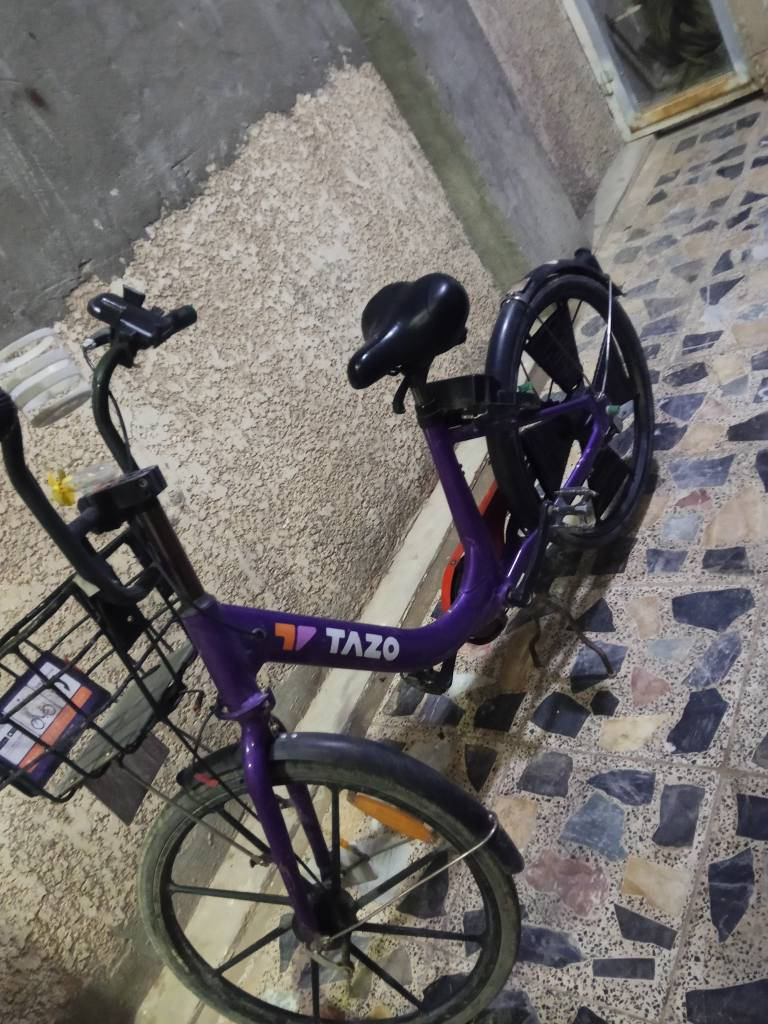 السلام عليكم للبيع بايسكل جوب لس البايسكل مابي أي عطل البريكات شغاله يجي مع الملحقات السعر 80 وبي مجال للطيبين مكاني الثعالبه شارع البانزين خانه شارع علي الوكيل للاستفسار 
***********
